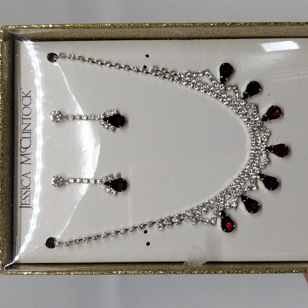 Jessica Mcclintock Ruby Red And Clear Crystal Nec… - image 4